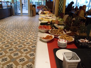 OLYMPUS DIGITAL CAMERA